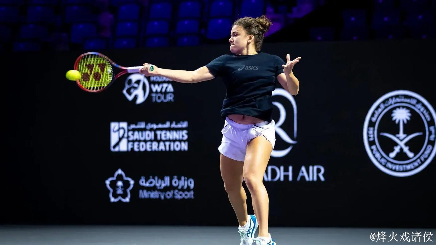 WTA总决赛鲍里妮2-0莱巴金娜 女双头号种子遭逆转