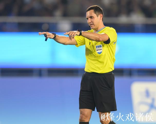 国足客战印尼主裁判曝光 乌兹别克裁判将主哨 国足客战印尼主裁判曝光 乌兹别克裁判将主哨
